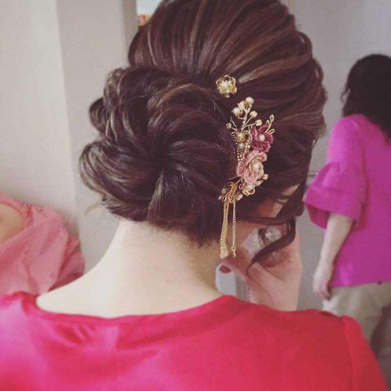 Beads Bridal Headpiece 华丽新娘中式头饰-串珠花型款 (一套3件) - 发饰 - 玻璃 粉红色