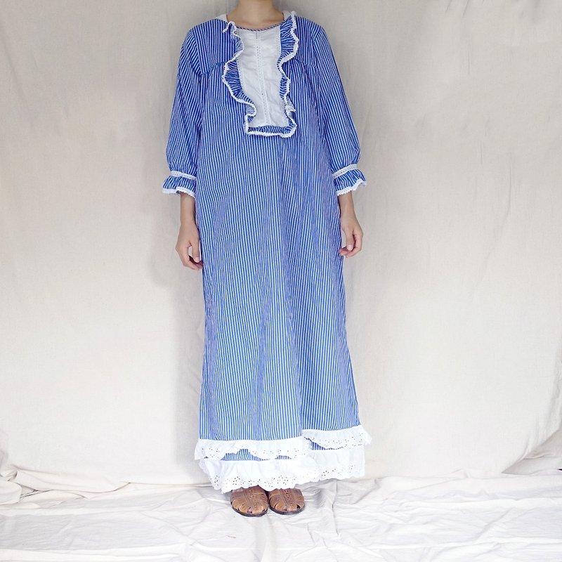 BajuTua /古着/ 美国制 宝蓝色条纹 蕾丝抽褶长版连身裙 - 洋装/连衣裙 - 棉．麻 蓝色