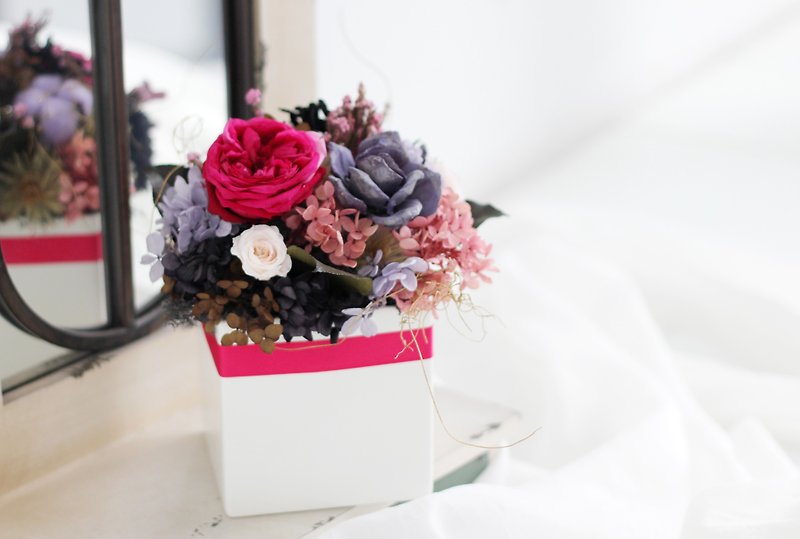 花礼设计【不凋花系列】日本浪漫玫瑰盆花-大款 - 植栽/盆栽 - 植物．花 粉红色