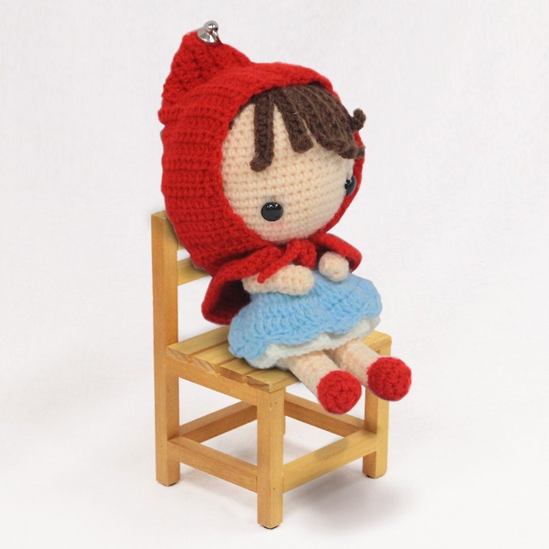 手工毛线编织 - 小红帽娃娃(需订制) - 吊饰 - 棉．麻 红色