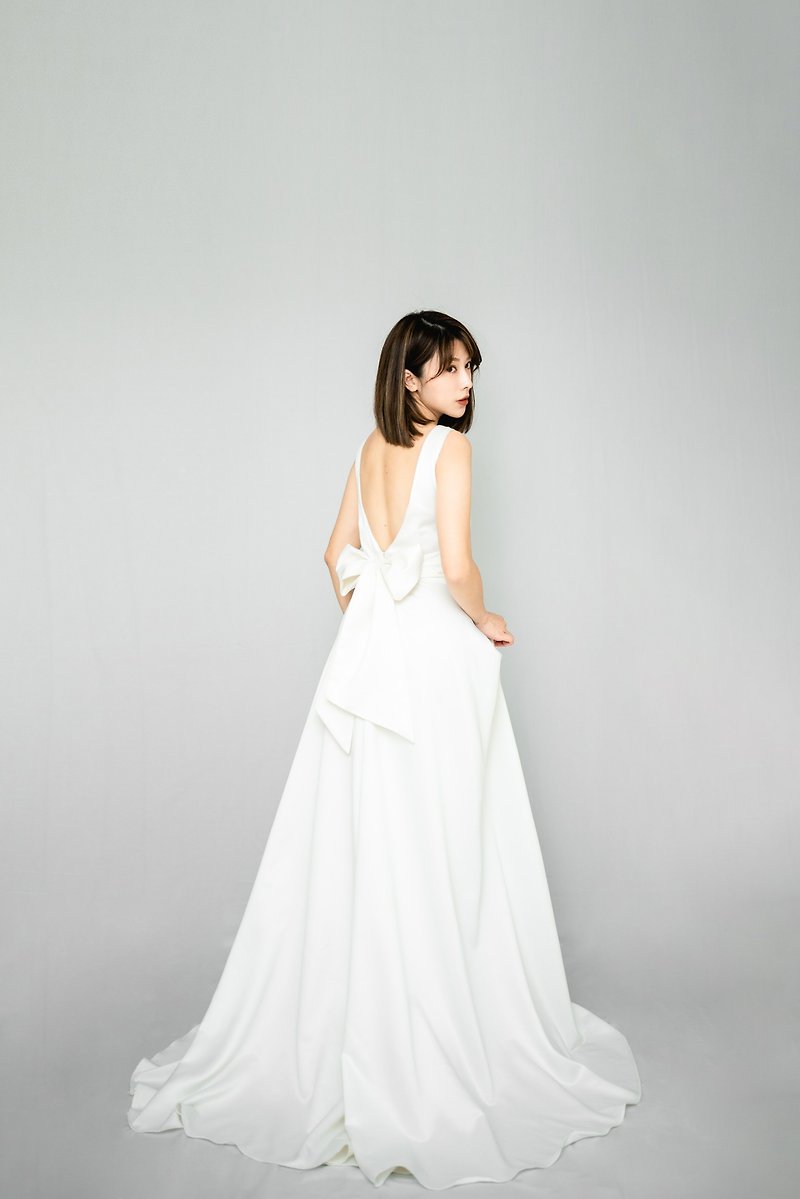 WhiteLits自家设计轻婚纱轻晚装 - 洋装/连衣裙 - 丝．绢 白色