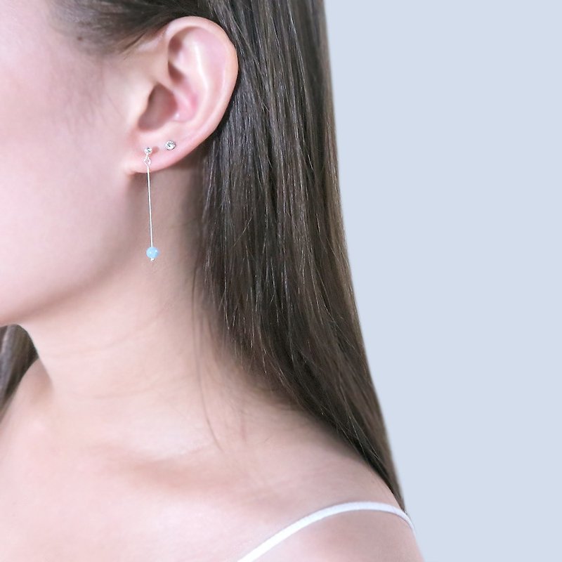 海水蓝宝 流光耳针(小)-925纯银天然石耳环 - 耳环/耳夹 - 纯银 蓝色