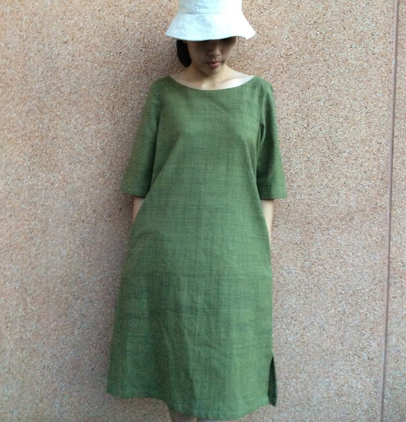 Handwoven cotton Boat collar dress (green) - 洋装/连衣裙 - 棉．麻 绿色