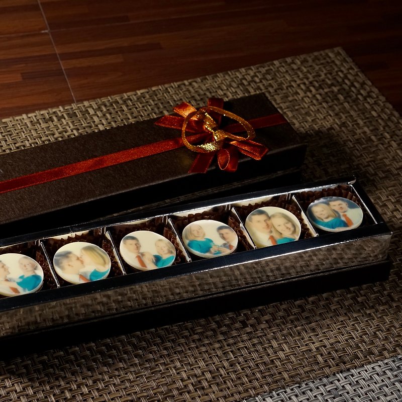 新鲜食材 巧克力 咖啡色 - 六张定制化照片礼盒 (巧克力口味)  定制一份专属且唯一的礼盒