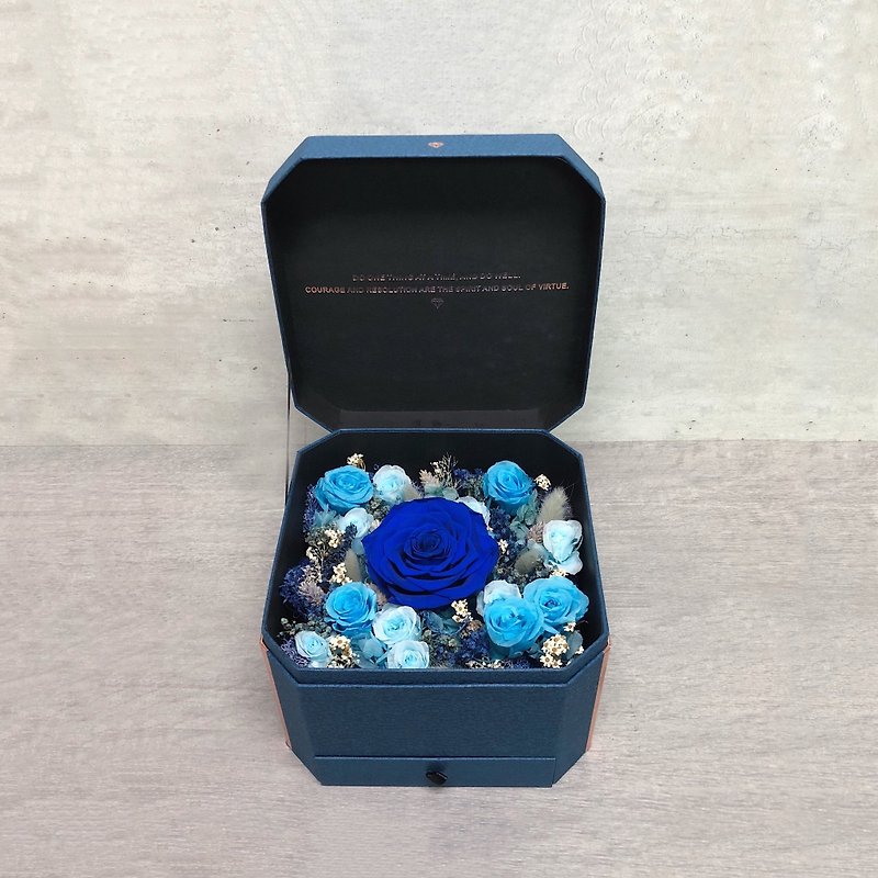永生玫瑰花礼盒 隽永蓝 - 干燥花/捧花 - 植物．花 蓝色