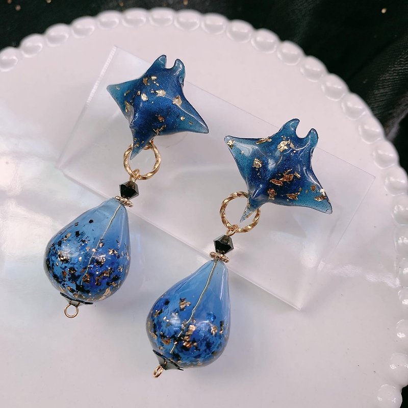 【深海宝藏】夜琉款 耳针/耳夹 - 耳环/耳夹 - 玻璃 蓝色