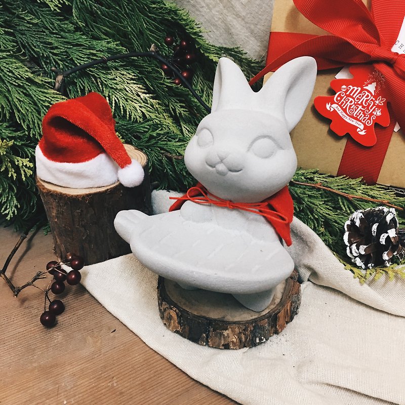 【 24hr快速出货 圣诞礼物】兔子宝物碟 水泥 扩香石 - 摆饰 - 水泥 灰色