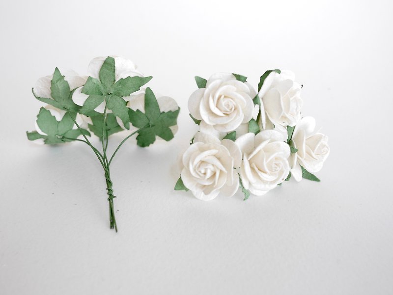 Small DIY Paper Flower, 20 pieces mulberry rose size 2.5 cm., white colors. - 其他 - 纸 白色