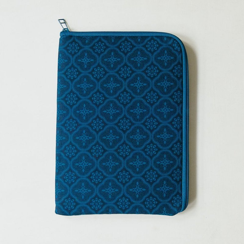 10.5寸 iPad收纳包/玻璃海棠/宅邸深蓝 - 平板/电脑保护壳 - 棉．麻 蓝色