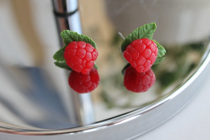 Raspberry Clay Earrings Studs Fruit Earrings - 耳环/耳夹 - 其他材质 红色