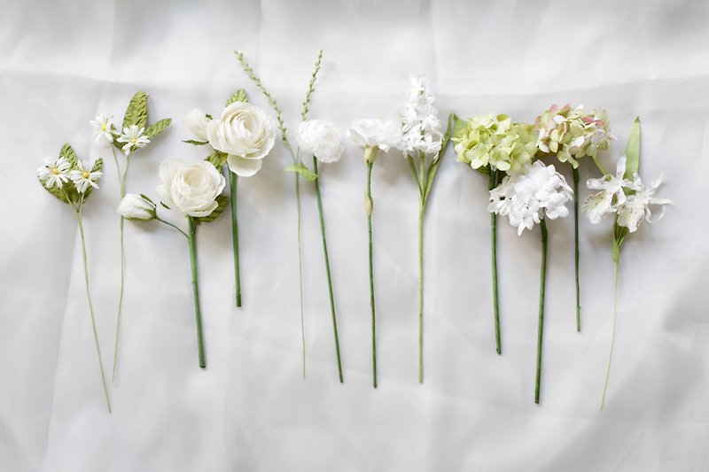 PR006 : Mix Flower Paper Set of Mini Flower for Decoration Natural White Size 10" Length - 摆饰 - 纸 白色