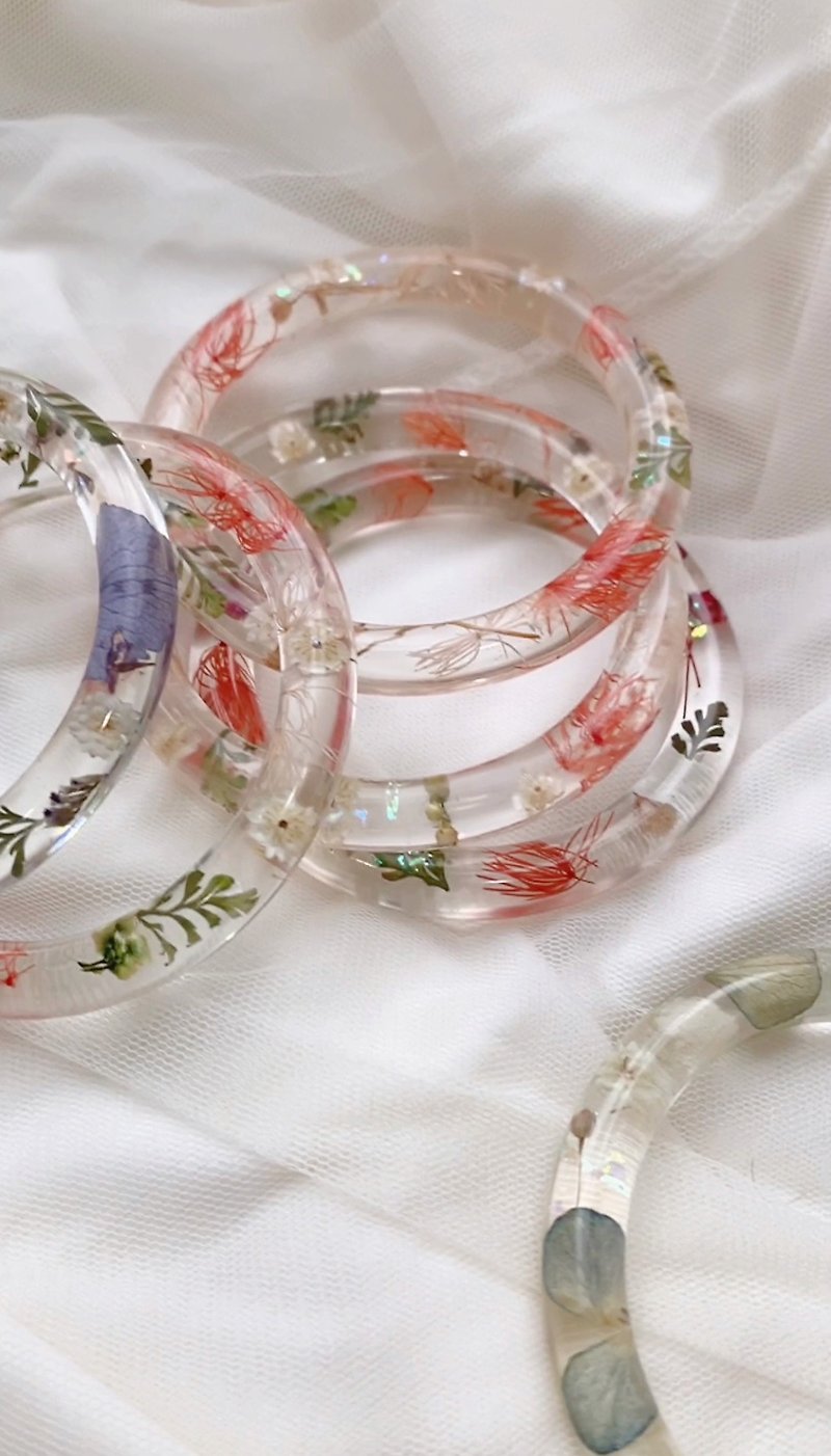 Flower Resin Bracelet - 手链/手环 - 树脂 透明