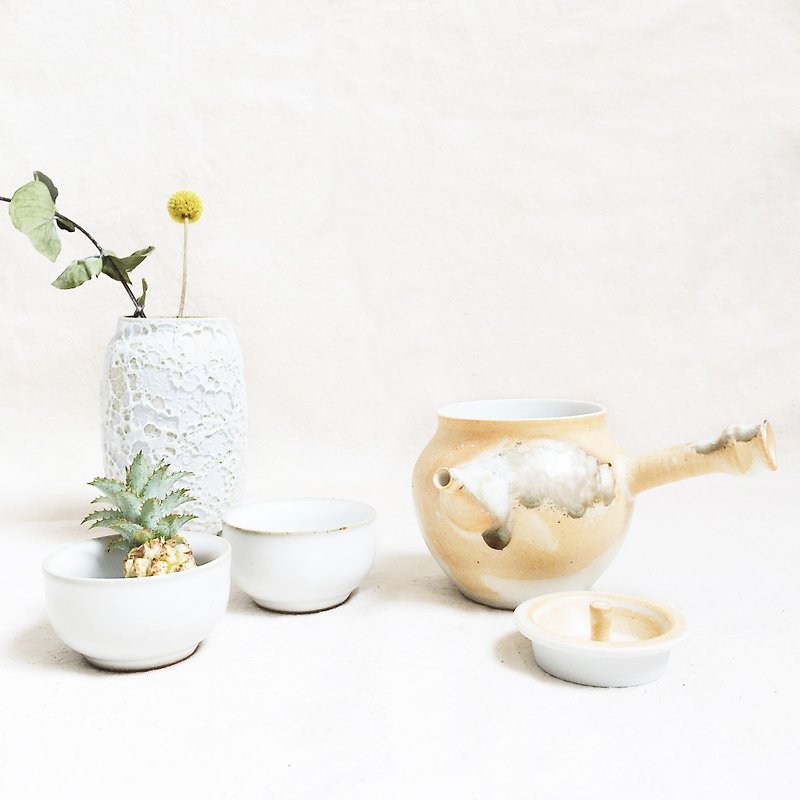 磨砂岩石釉色陶瓷手作二人茶壶套装 - 茶具/茶杯 - 瓷 橘色