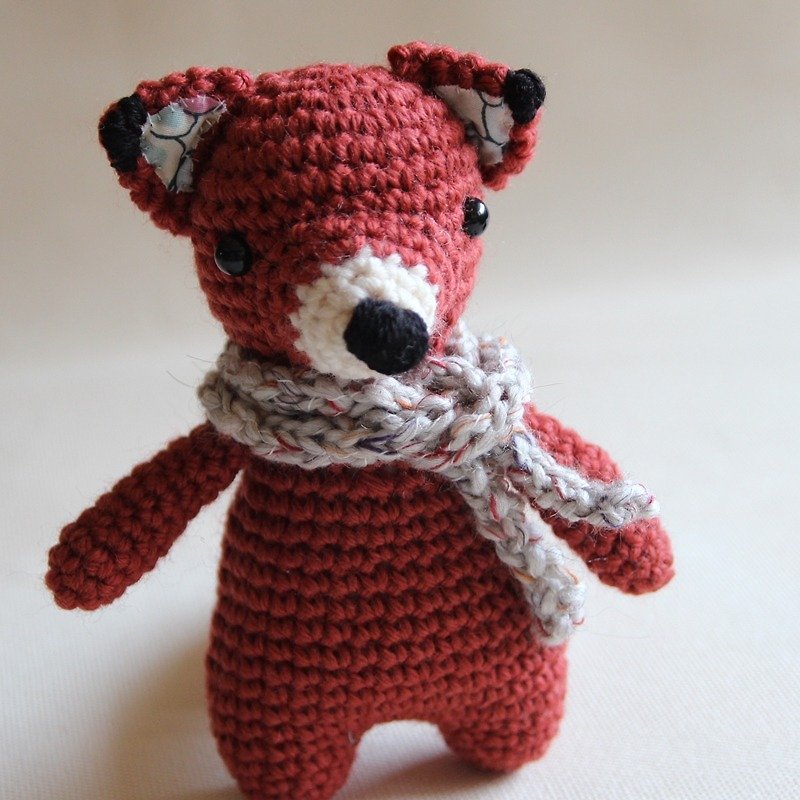 森林的好朋友 红褐色小狐狸+保暖围巾 - 玩偶/公仔 - 聚酯纤维 红色
