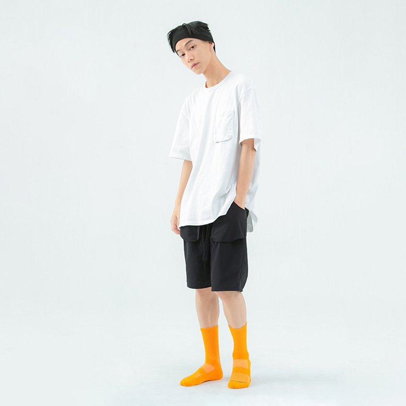 【FOOTER】极简素色主义者袜-黄(男袜/L、XL) - 袜子 - 棉．麻 黄色