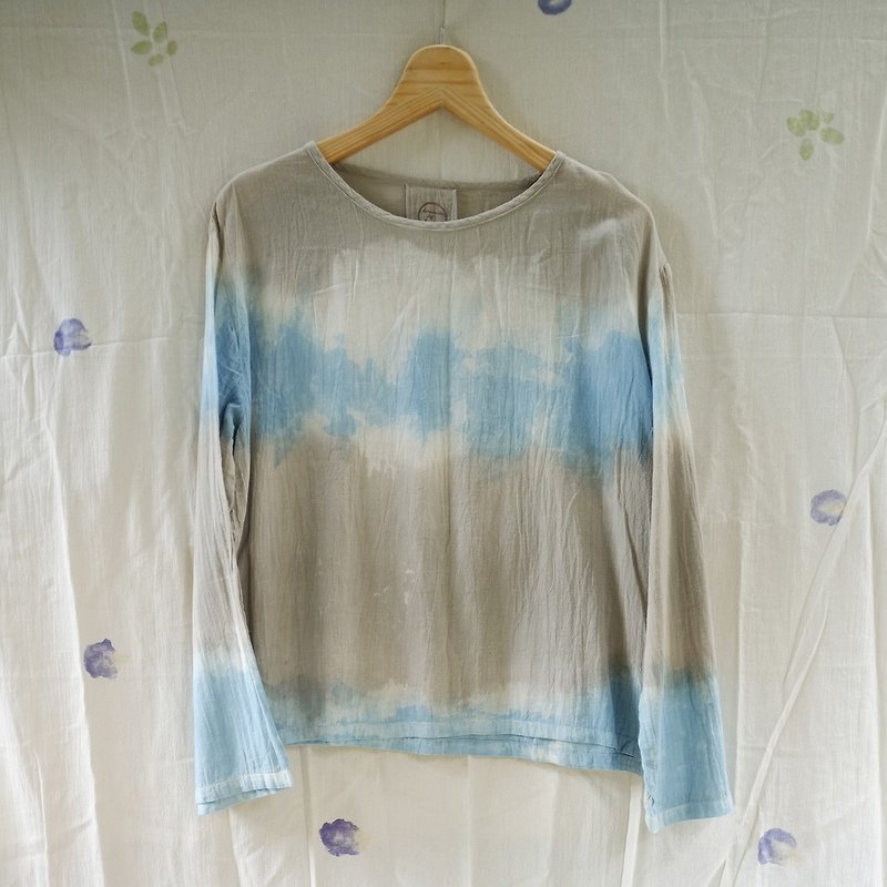 linnil: Cloudy sky - natural dye long-sleeve shirt- made of comfortable 100% cotton. - 女装上衣 - 棉．麻 咖啡色