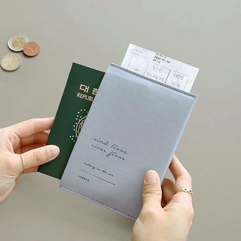 ICONIC 金扣对折护照短夹-铁灰蓝,ICO52637 - 护照夹/护照套 - 人造皮革 蓝色