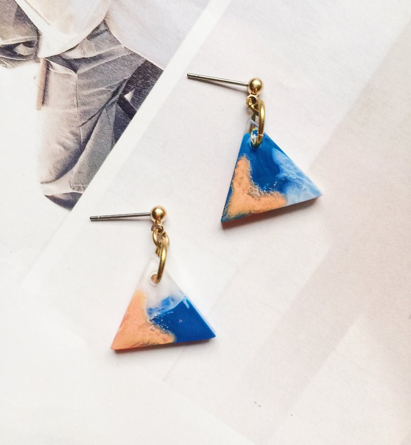 La Don  - 耳环 - 渲染 - 三角蓝橘  耳针/耳夹 - 耳环/耳夹 - 压克力 蓝色