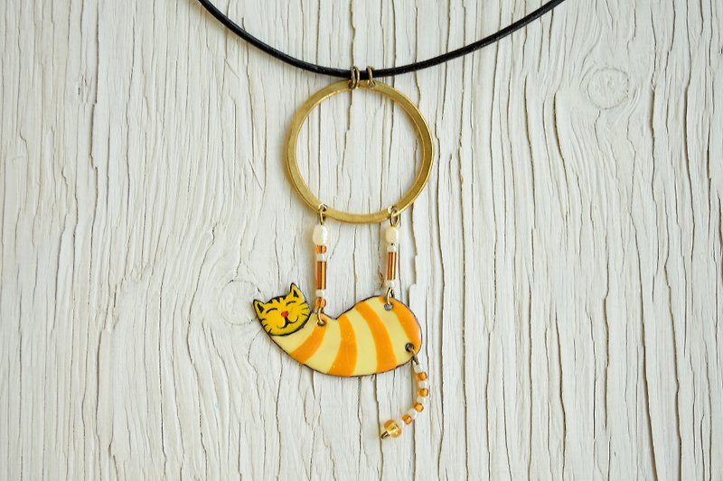 Enamel Necklace, Ring Necklace, Circus, Aerialist, Yellow Brown, Brown Cat, - 项链 - 珐琅 黄色