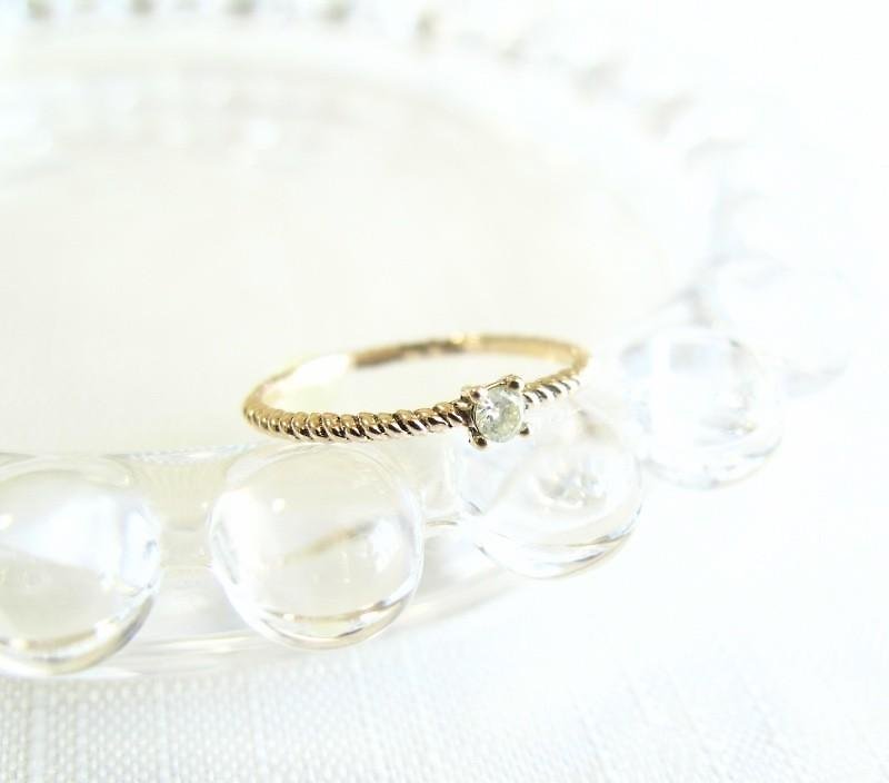 【受注製作】ツイストピンキーリング / ナチュラルダイヤモンド K10YG - 戒指 - 宝石 