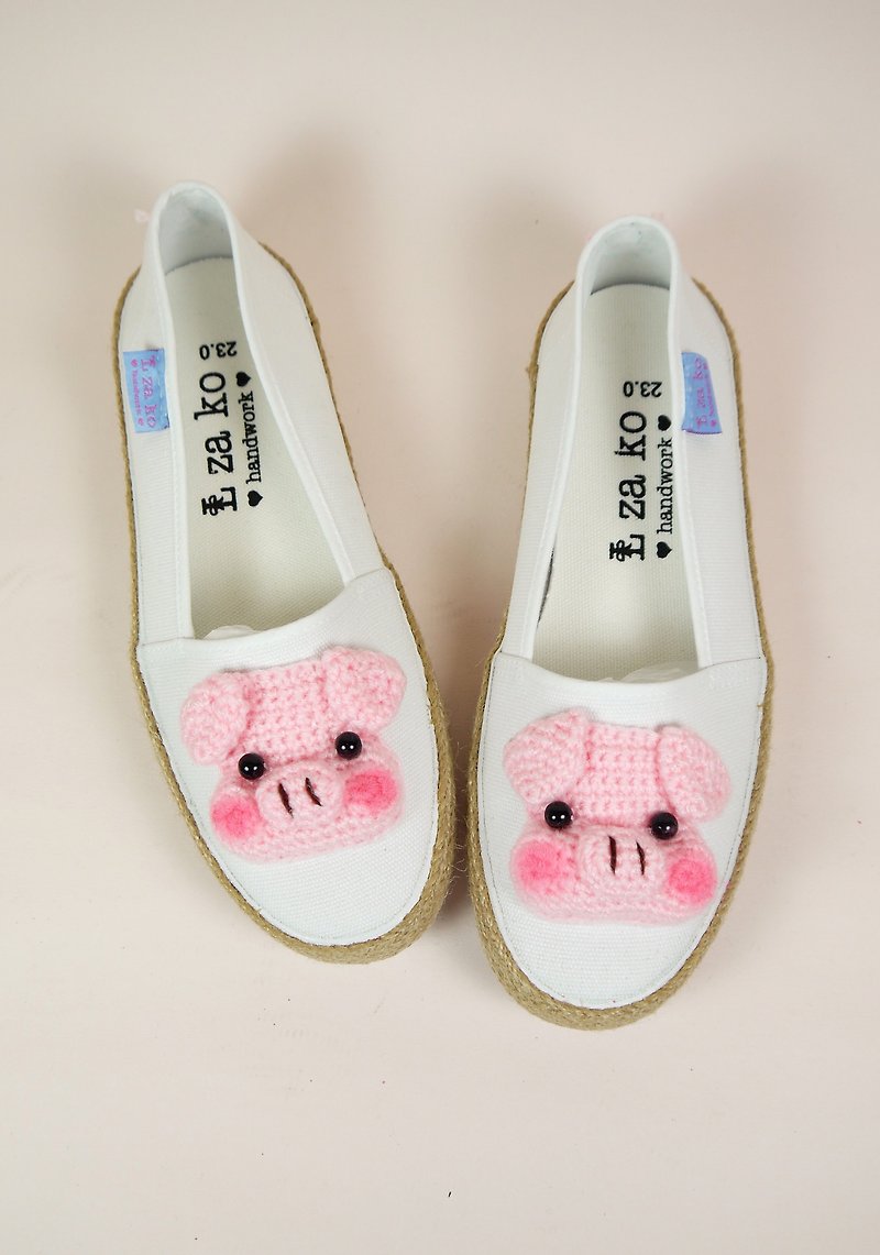 白底 纯棉手作帆布鞋 新春猪猪款 有编织款 - 女款休闲鞋 - 棉．麻 粉红色