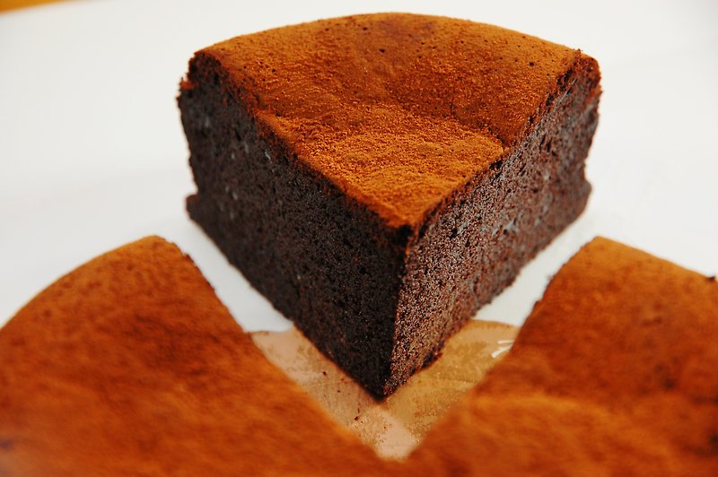 INNS 英石餐馆- 法式7寸巧克力舒芙蕾蛋糕~特级深黑苦甜巧克力 - 咸派/甜派 - 新鲜食材 咖啡色