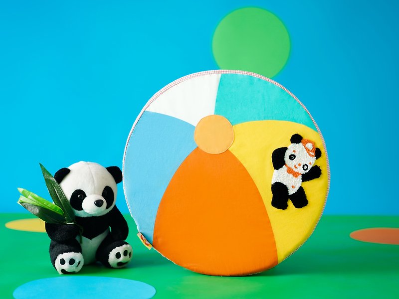 小灭灭玩球 80s复古昭和熊猫坐垫 刺绣布艺 - 枕头/抱枕 - 棉．麻 多色