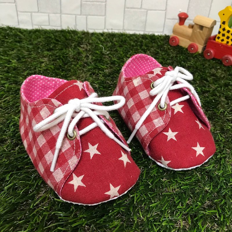格子星星绑鞋带学步鞋<红> - 满月礼盒 - 棉．麻 红色