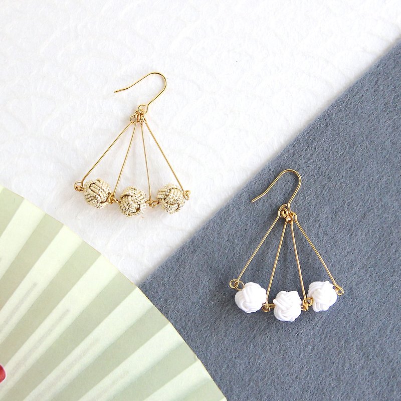 japanese traditional style pierce earring / mizuhiki / japan / fan - 耳环/耳夹 - 丝．绢 金色