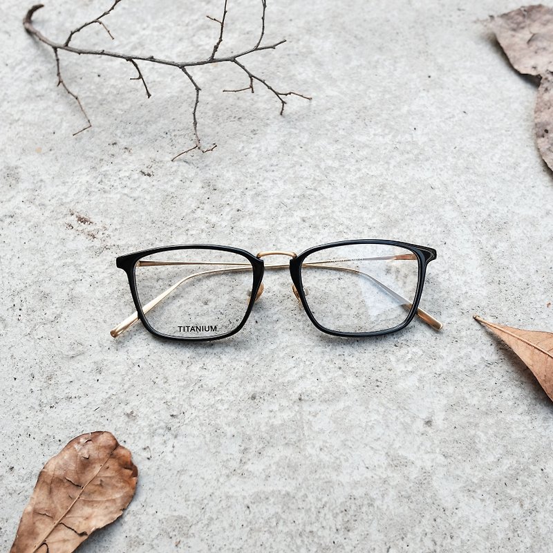 【目目商行】超热卖款 轻量板材/钛金属镜脚 长方款黑金色 - 眼镜/眼镜框 - 其他金属 黑色