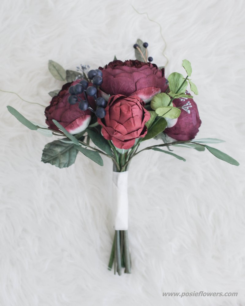 Wild Burgundy Mini Flower Bouquet - 木工/竹艺/纸艺 - 纸 紫色