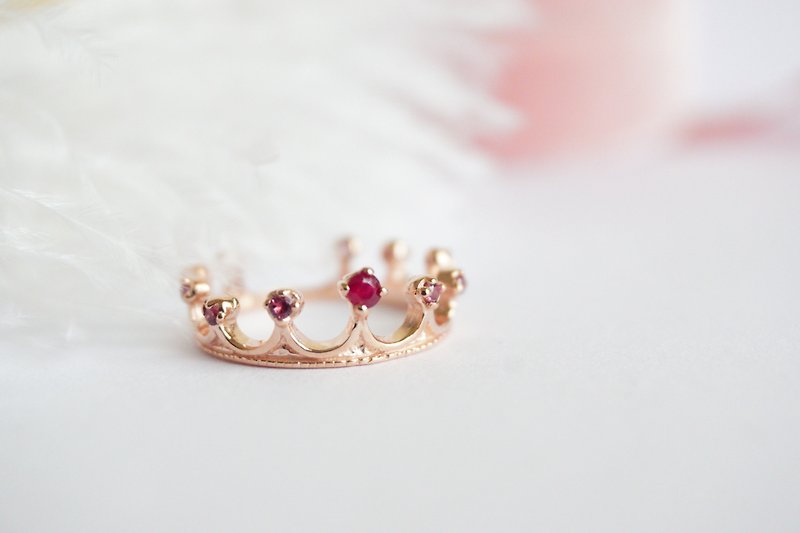 Natural Ruby Silver Crown Ring - 戒指 - 纯银 红色