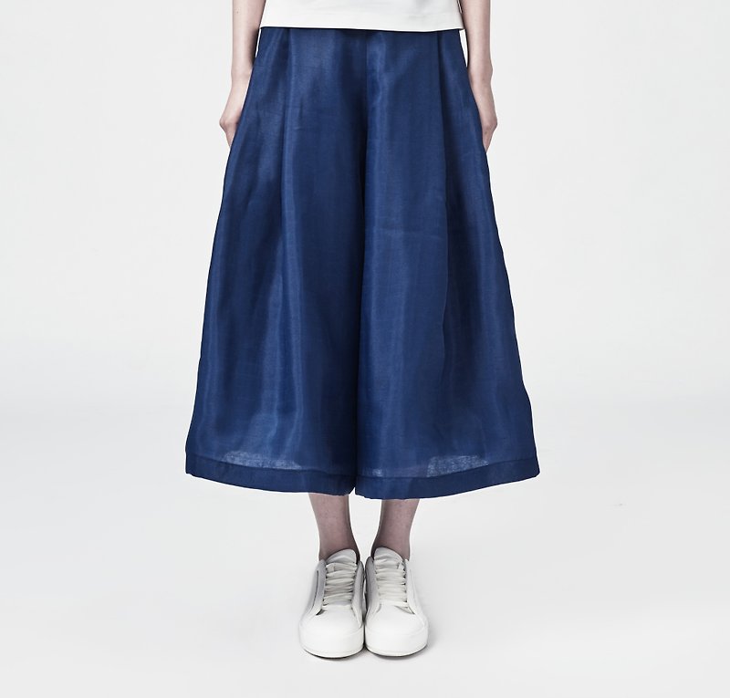 TRAN - 纱质活折宽裤 - 女装长裤 - 聚酯纤维 蓝色