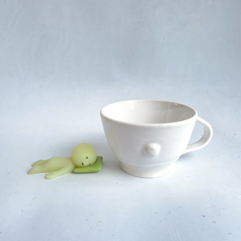 标点符号系列 - 逗点 | 雪白陶瓷马克杯 (挂耳) - 咖啡杯/马克杯 - 瓷 白色