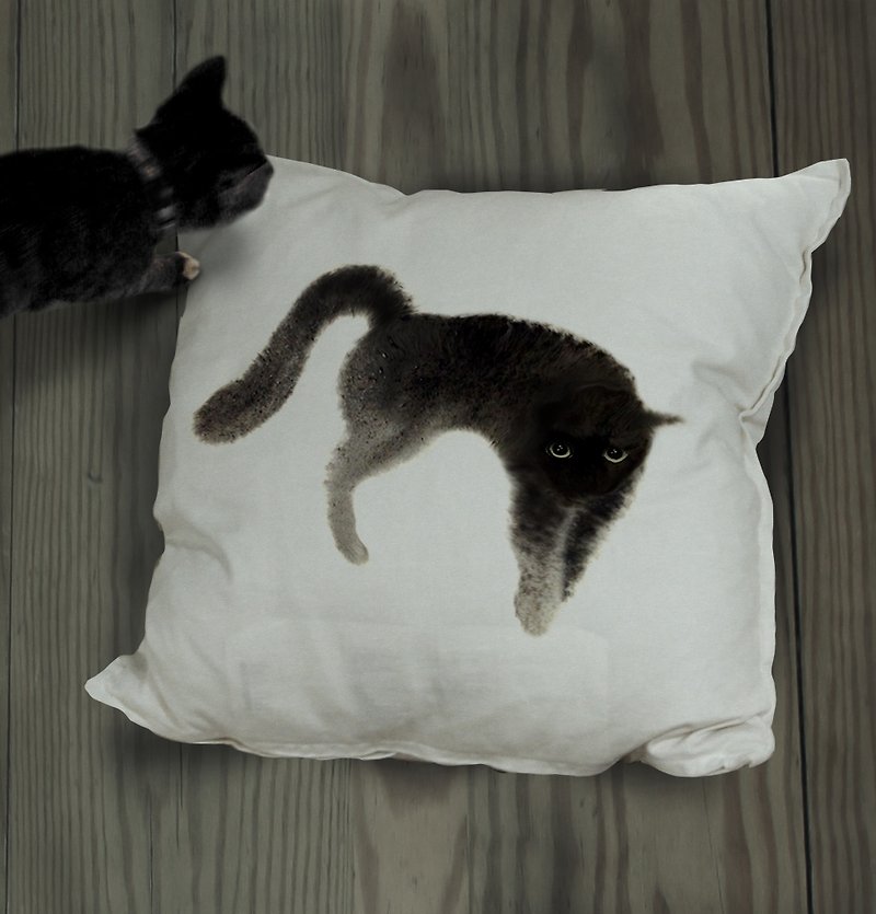 26个黑猫字母 抱枕 - 枕头/抱枕 - 棉．麻 白色