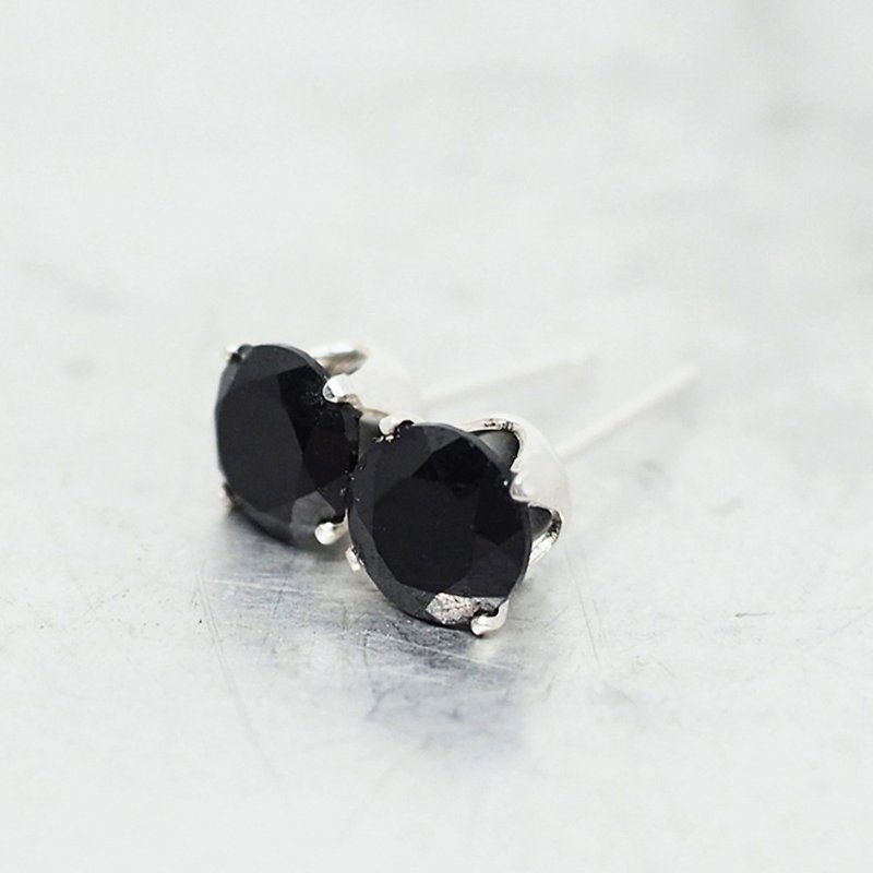 Black Spinel Silver Earrings - Sterling Silver - 6mm Round - Onyx - 耳环/耳夹 - 其他金属 黑色