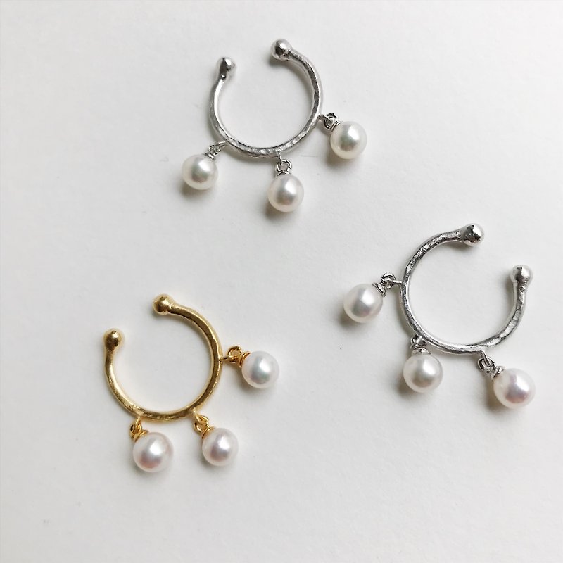 アコヤベビーパールのゆらゆらイヤークリップ - 耳环/耳夹 - 珍珠 金色