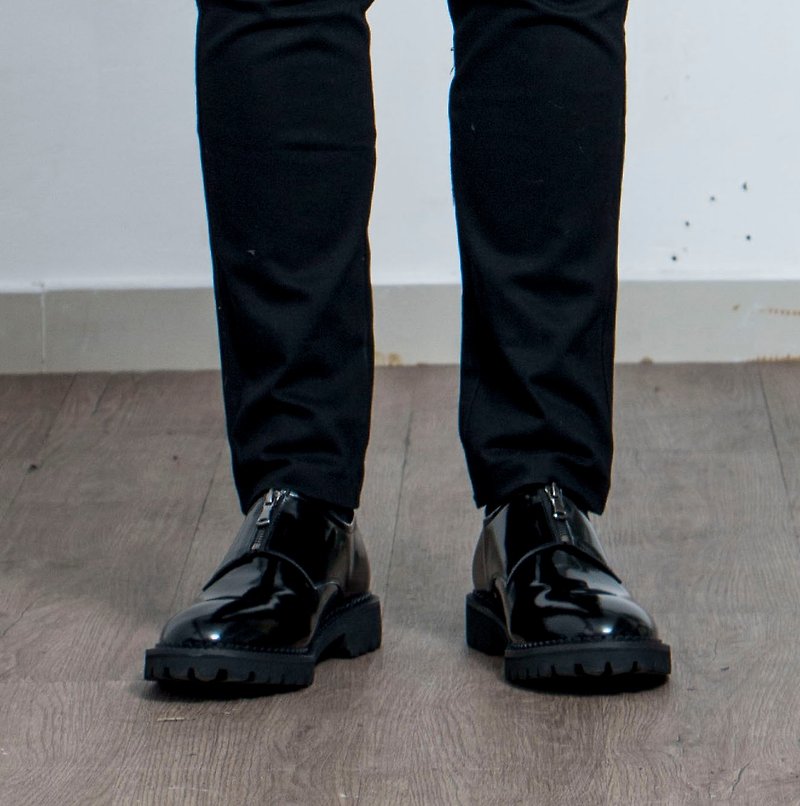 Fw/17 keyring zipper men shoes - 男款休闲鞋 - 真皮 黑色