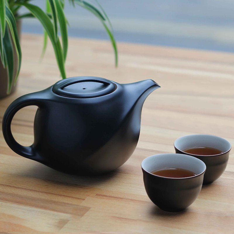 不二堂│丝路茶壶茶杯组 (黑陶) - 茶具/茶杯 - 陶 黑色
