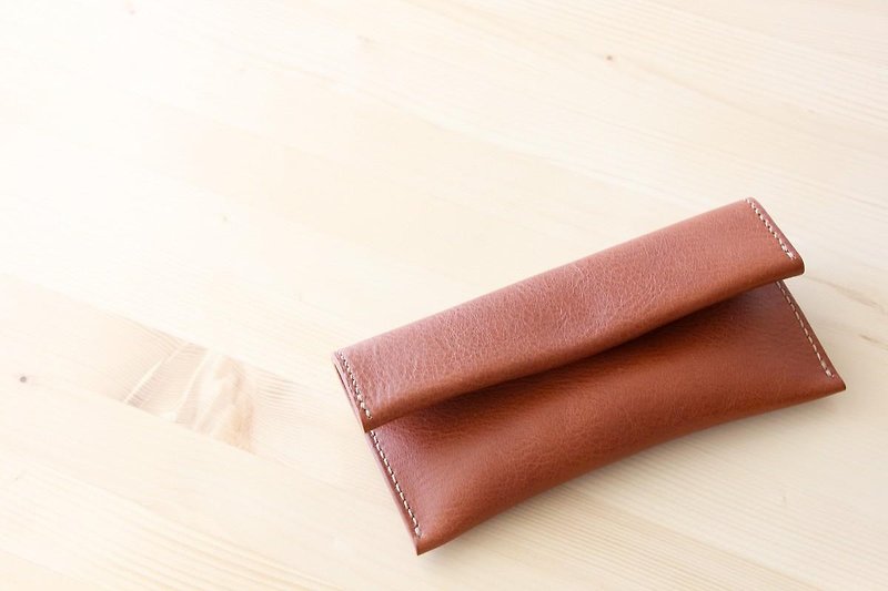 クラッチバッグのような形のペンケース　ブラウン／Italian leather pen case #brown - 铅笔盒/笔袋 - 真皮 咖啡色