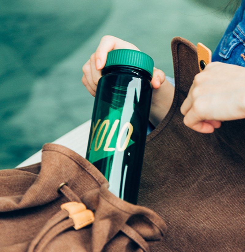 礼物 美国Tritan安全 #YOLO 轻便随身水瓶 绿色 - 水壶/水瓶 - 塑料 绿色