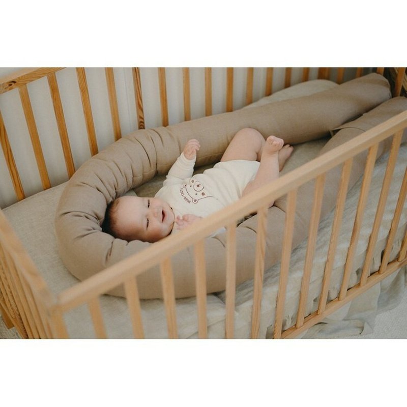 Neutral baby crib snake bumper pillow - bumper pad for newborn bed - 婴儿床上用品 - 亚麻 多色