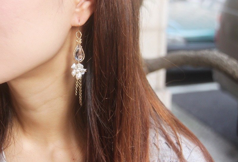 缳.绕.梨型水晶天然珍珠14KGF 耳环 - 耳环/耳夹 - 宝石 白色