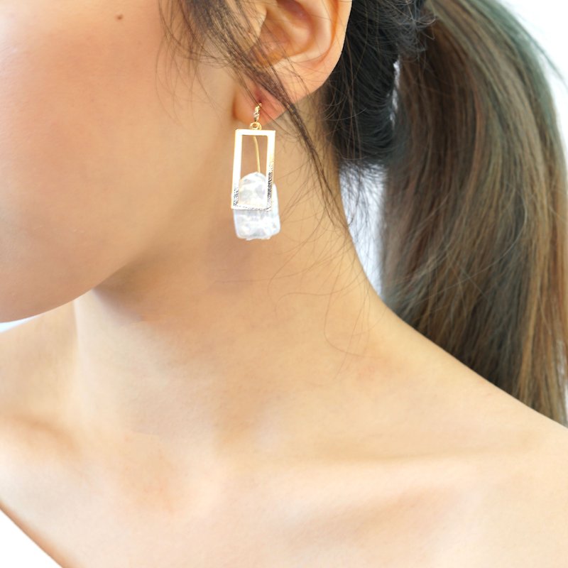 珍珠系列 -长方形天然珍珠耳环 - 耳环/耳夹 - 珍珠 金色