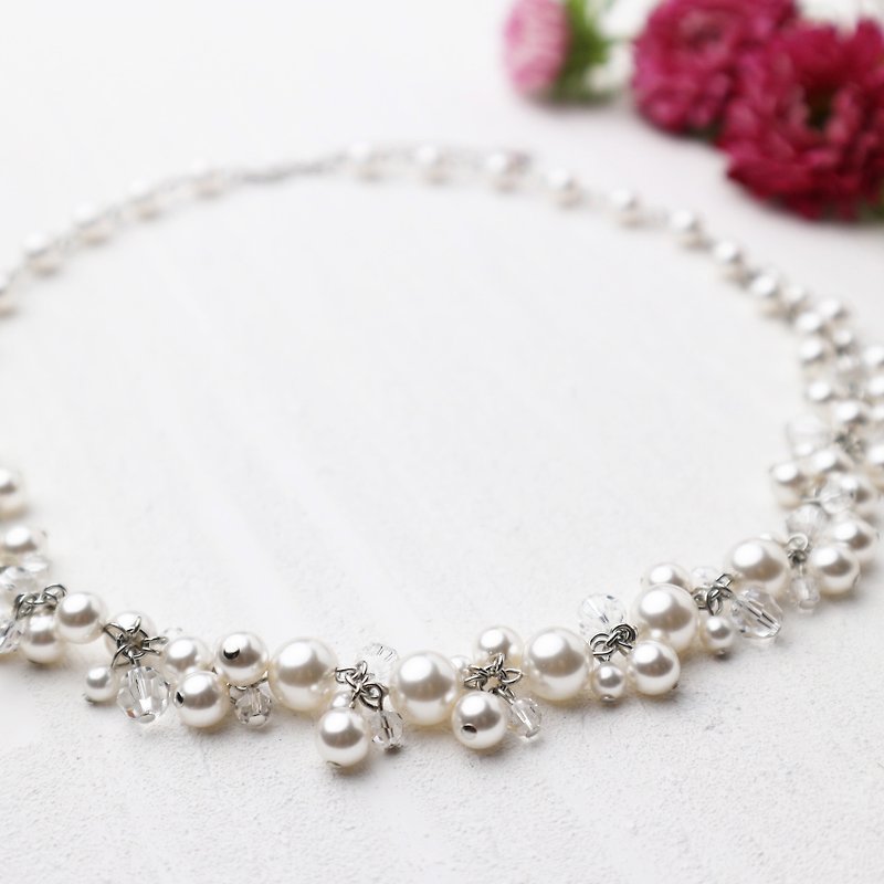Crystal Pearl Necklace/クリスタルパールのネックレス - 项链 - 其他材质 白色