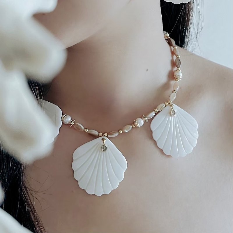 美的诞生 白色扇贝珍珠设计项链 - 项链 - 贝壳 