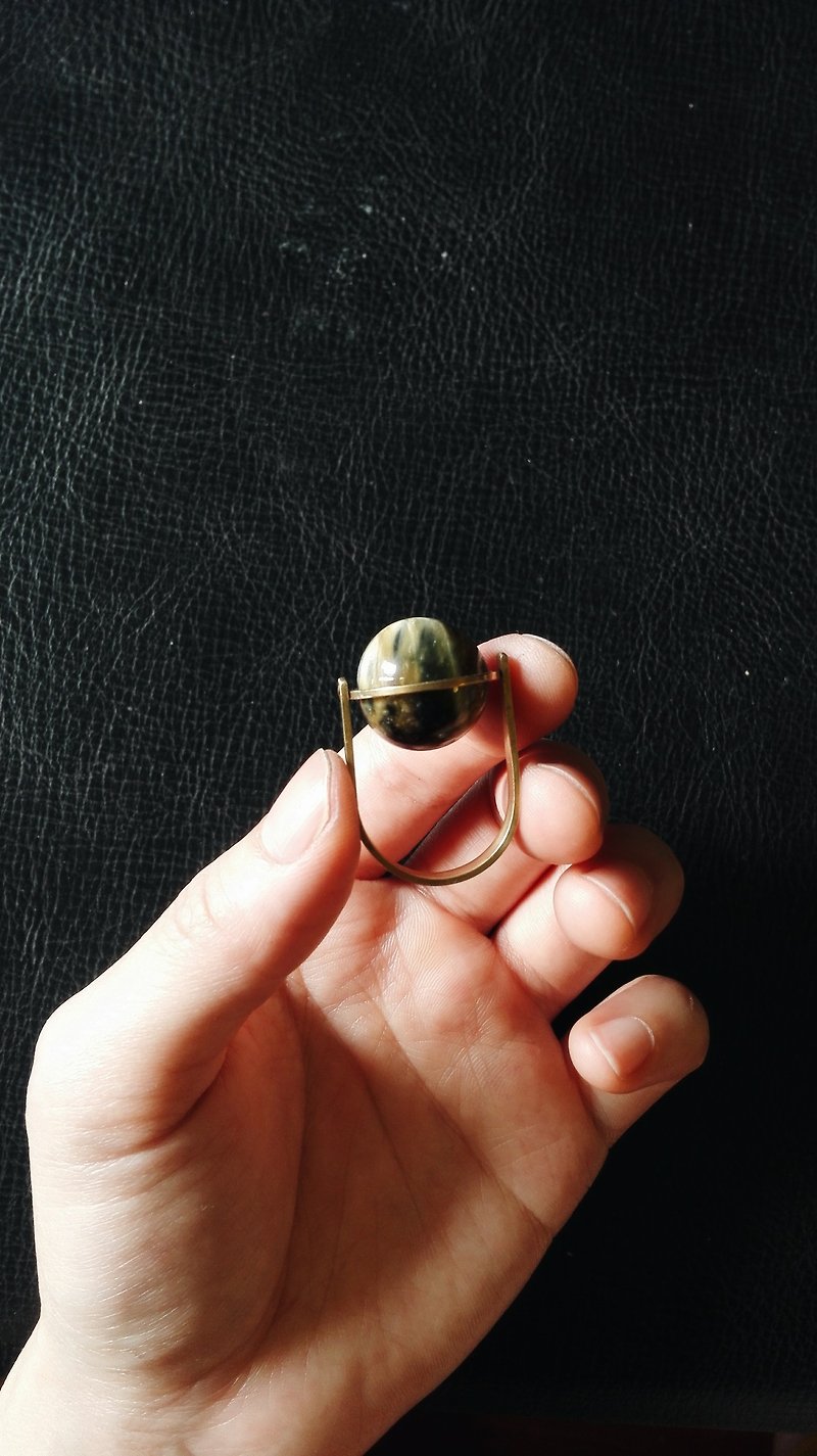 [Mush] Spherical Gem Stone Brass Ring  天然石 黄铜 介指 戒子 戒指 - 戒指 - 其他金属 