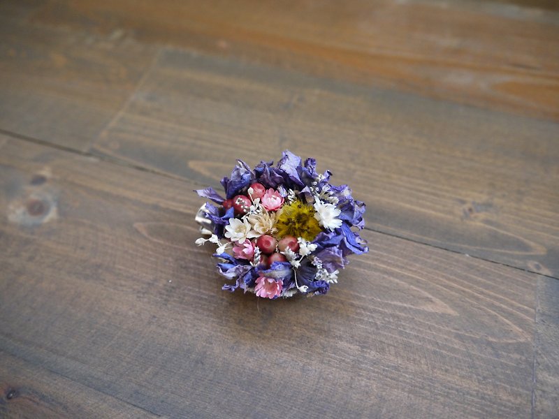 【不仅配件也要有花的存在】两用迷你干燥花发饰 No.1 - 植栽/盆栽 - 植物．花 紫色