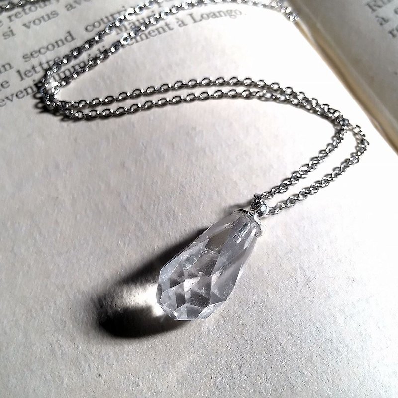 白水晶-不锈钢项链-守护 - 项链 - 宝石 灰色