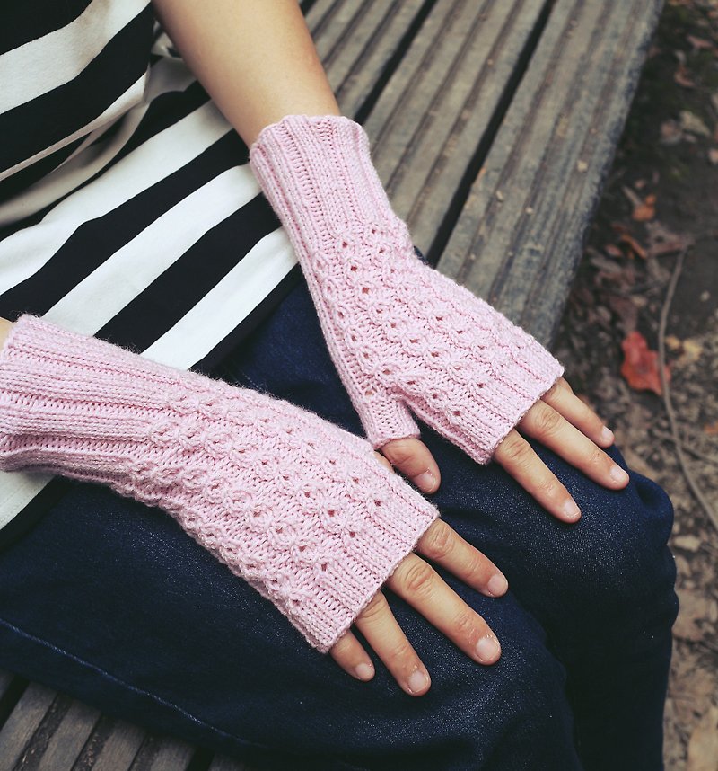 手作-嫩嫩粉红-毛线手编织手套 - 手套 - 羊毛 粉红色